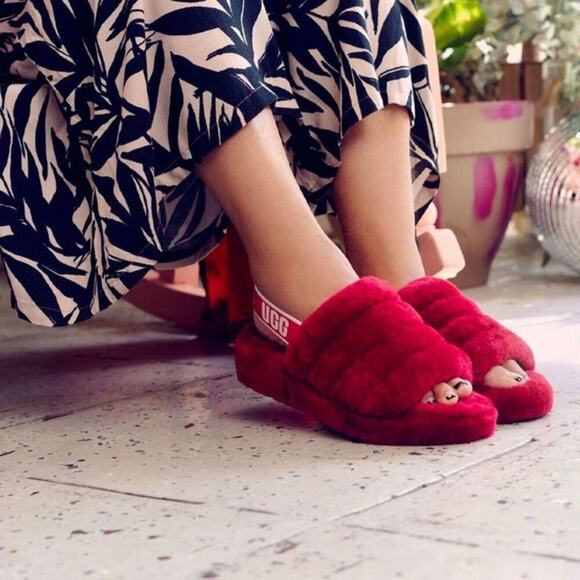 UGG Fluff Yeah Slide Ribbon Red Sheepskin Women’s Size 10 - Picture 2 of 9